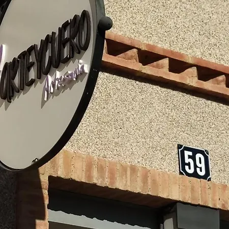 Tulipanes Apartman *